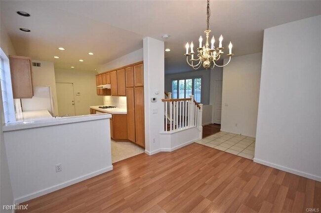 Building Photo - 4 br, 2.5 bath House - 749 Paseo Westpark