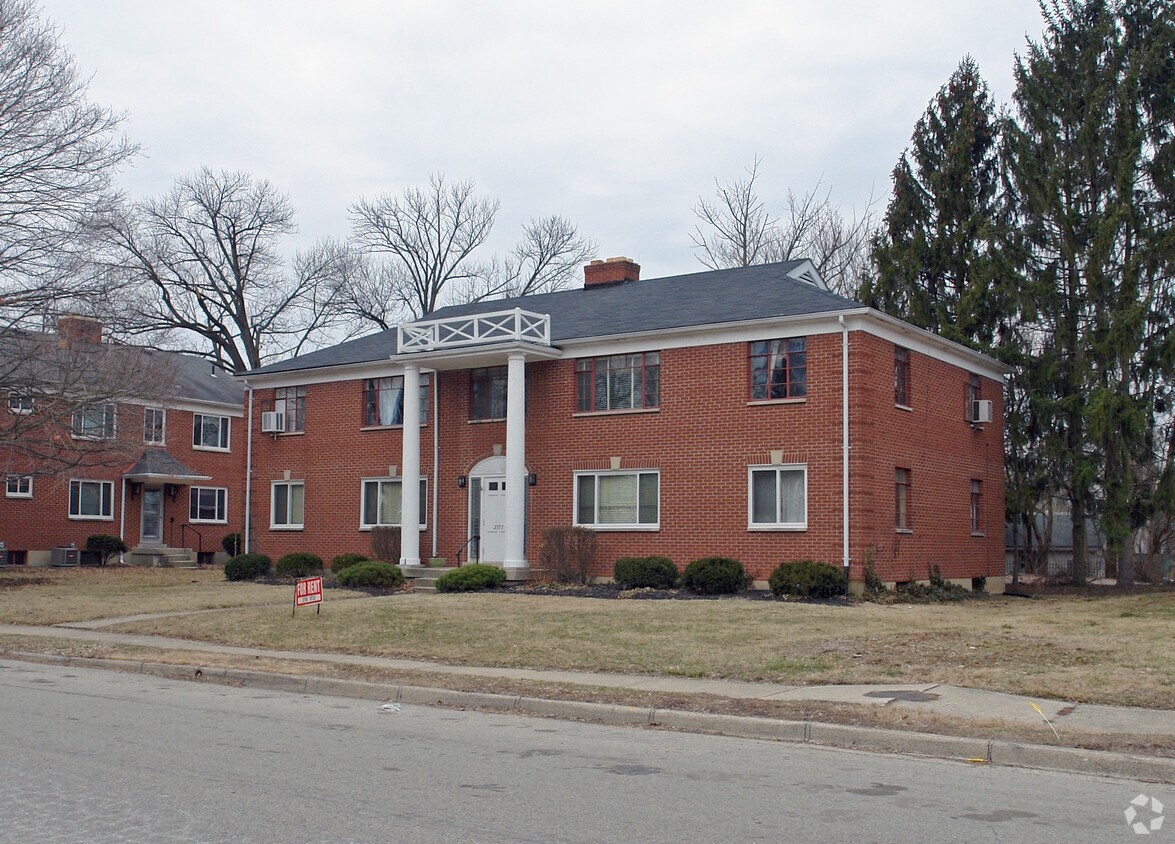 Building Photo - 1401 Glenbeck Ave