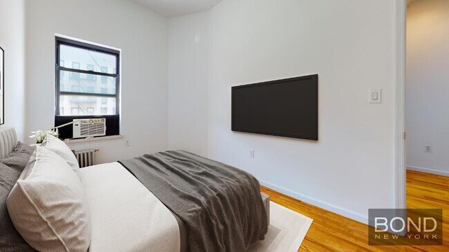 Foto del edificio - 96 Third Avenue