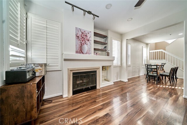 Foto del edificio - 243 Seacountry Ln