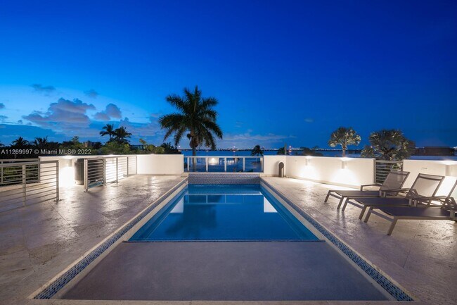 Building Photo - 400 E San Marino Dr