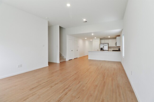Building Photo - 4107 Briarstone Knl Trl