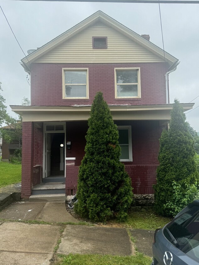 Primary Photo - 124 N 3rd St