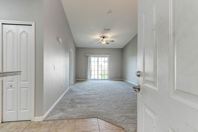 Foto del edificio - 4982 Key Lime Dr