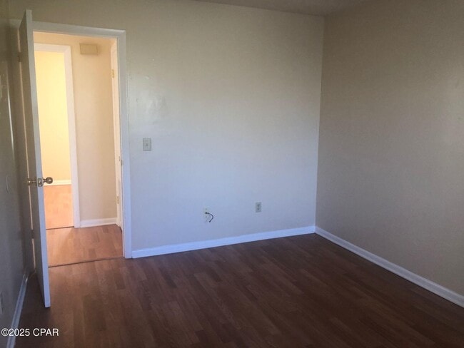 Building Photo - 6707-6722 FL-22