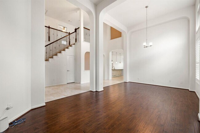 Building Photo - 2107 Pearl Bay Ct