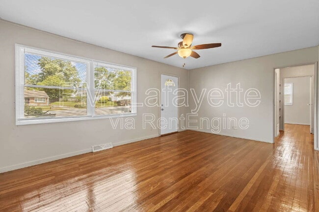 Building Photo - 20 Greenbush Ct
