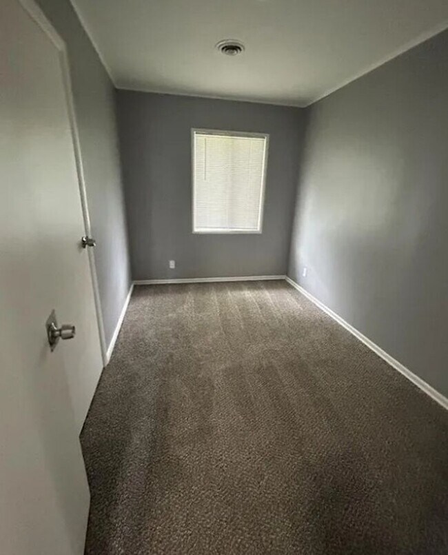 Foto del edificio - 802 St Thomas Ln