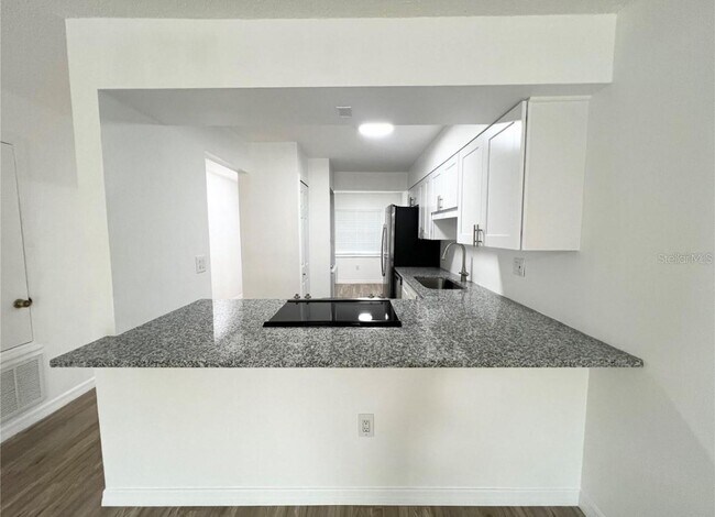 Building Photo - 2342 Barbados Ct