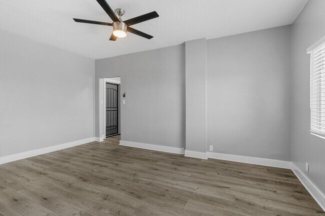 Foto del edificio - 1424 Chestnut Avenue