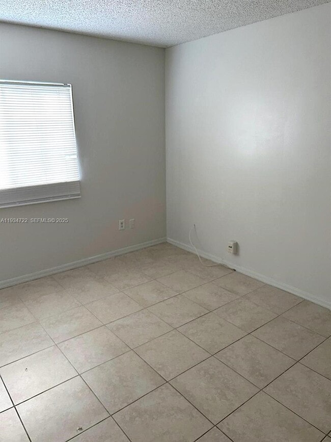 Building Photo - 3690 N 56th Ave