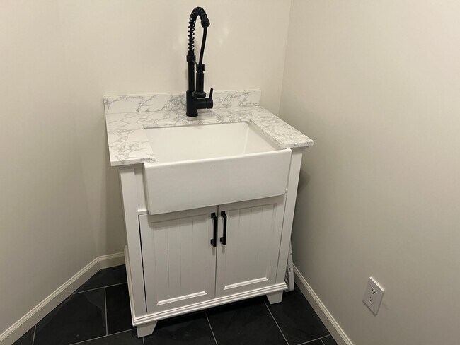 Foto del edificio - 4bd/2.5ba Redmond Home