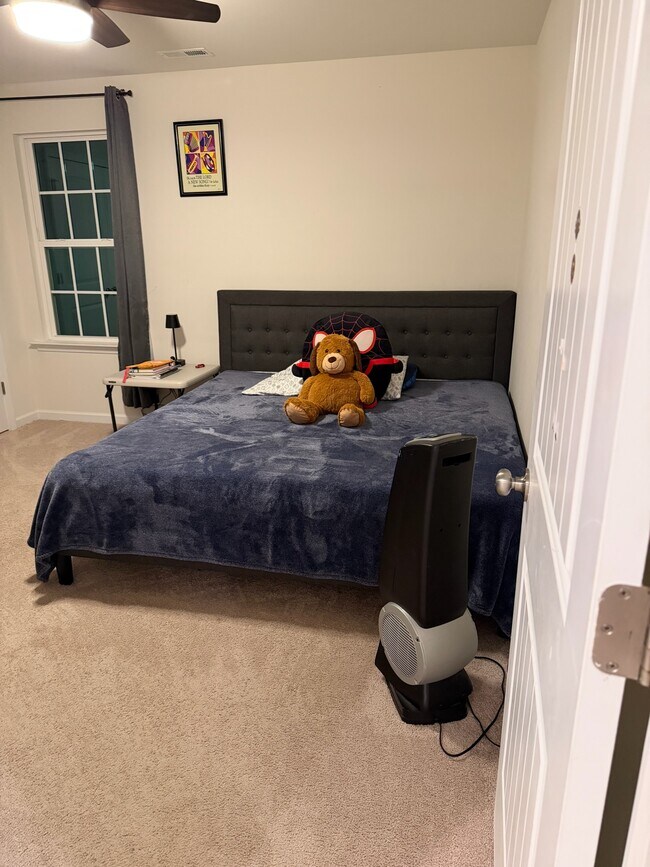 Foto del edificio - 106 Barbee Rd