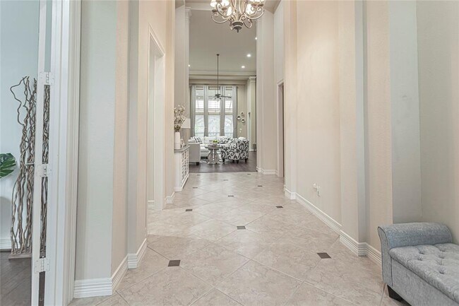 Foto del edificio - 26511 Ridgefield Park Ln