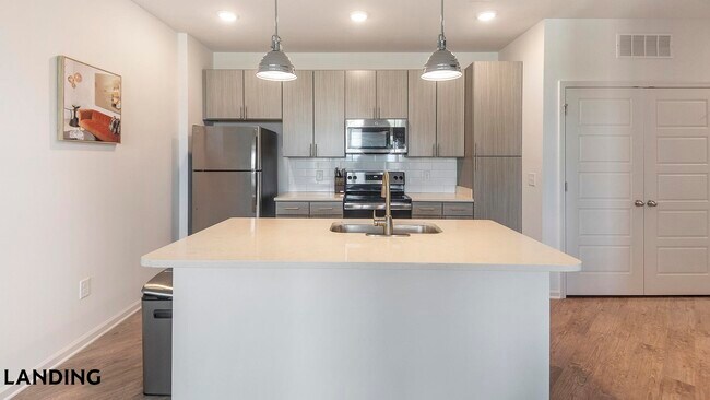 Foto del edificio - 599 Tapestry Lp