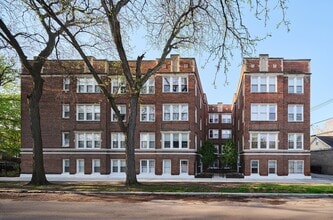 Building Photo - 3745 W Argyle St