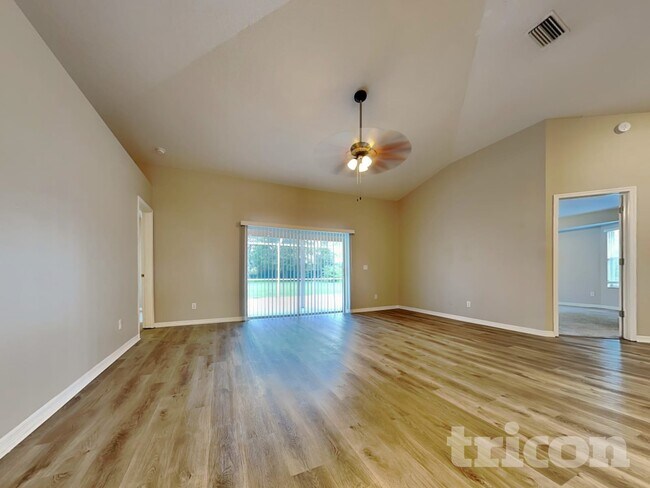 Foto del edificio - 1748 Pembrooke Way