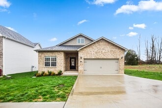 Building Photo - 206 Olivette Ln