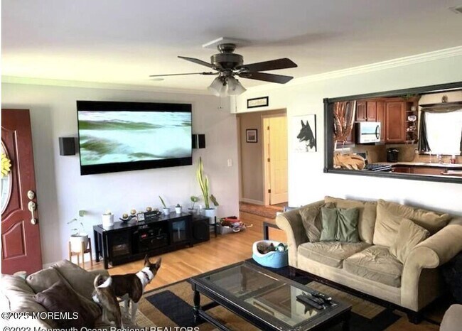 Foto del edificio - 1220 Sunset Ave