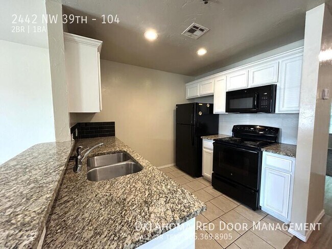 Foto del edificio - 2442 NW 39th St