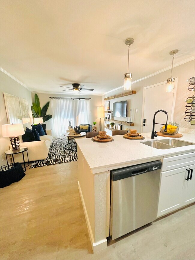 Meadows Crossing Apartments Apartments 8175 Meadow Rd Dallas, TX