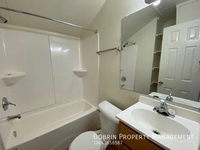 Building Photo - 1706 Brookfield St
