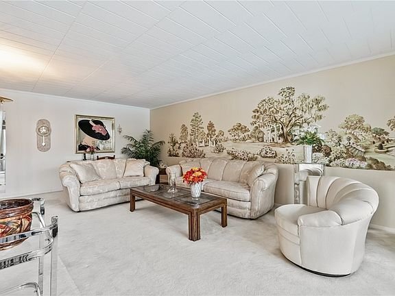 Foto del edificio - 900 Washington Rd