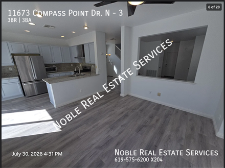 Foto del edificio - 11673 Compass Point Dr N