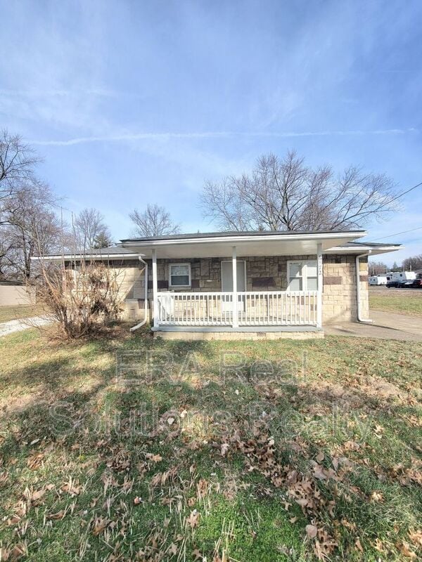 6172 Roselawn Ave, Columbus, OH 43232 House Rental in Columbus, OH