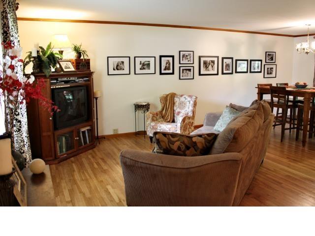 Foto del edificio - 1701 Ravinia Rd