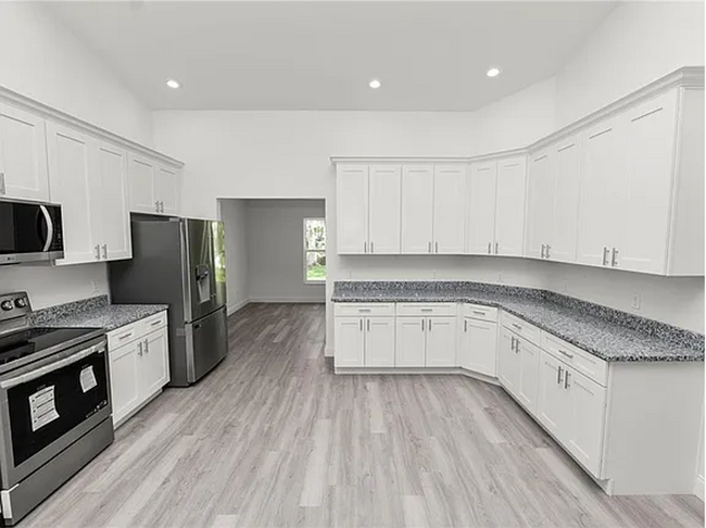 Building Photo - Lake Wales Rental