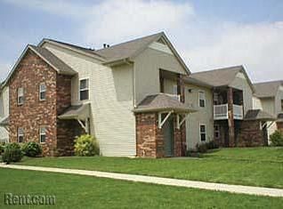 Primary Photo - 2921 Woods Circle Dr