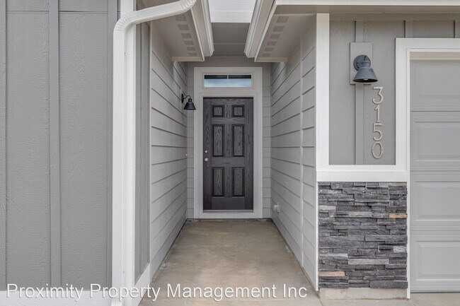 Foto del edificio - 4 br, 2 bath House - 3150 N Saratov Way