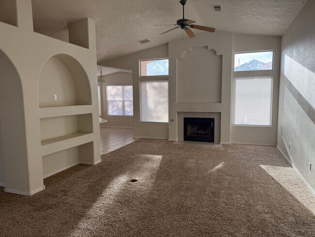 Foto del edificio - Great 3 Bedroom 2 Bath home with appliance...