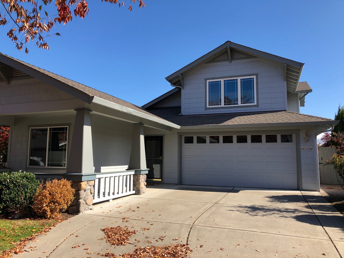 469 Williamson Way, Ashland, OR 97520 House Rental in Ashland, OR