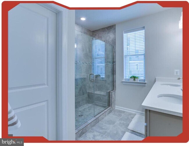 Building Photo - 14955 River Walk Way