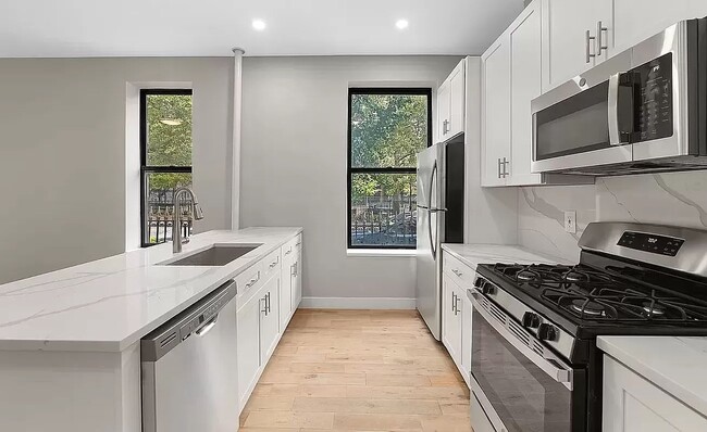 Building Photo - 100 West 139th Street