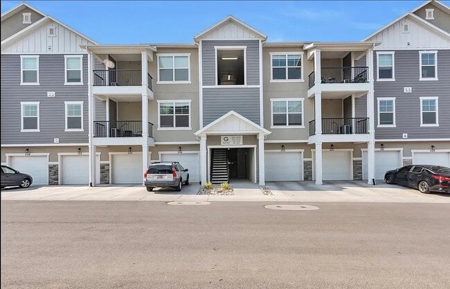 Building Photo - 4234 McKellen Dr