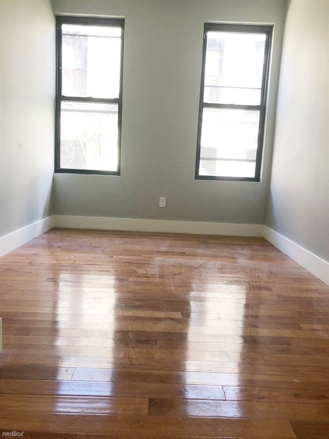 Building Photo - 3 br, 1 bath House - 32 Yonkers Ave