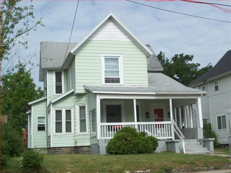 Primary Photo - 583 Sheldon Ave SE