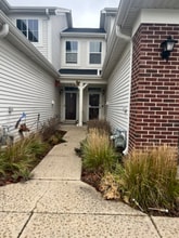 Building Photo - 524 Majestic Ln