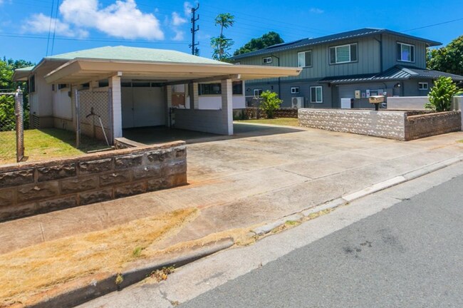 Foto del edificio - 921 Luawai St