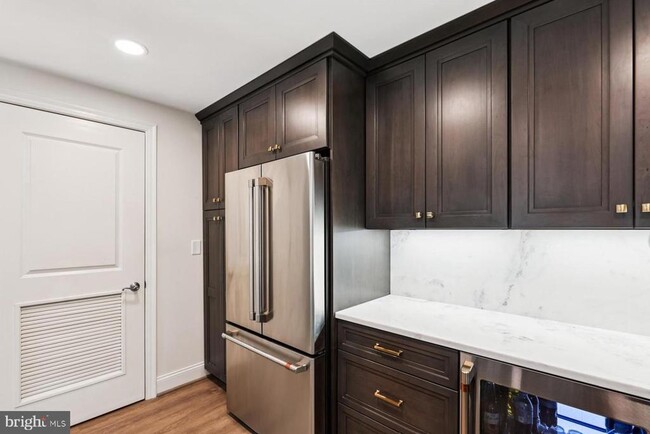 Building Photo - 2501 Wisconsin Ave NW