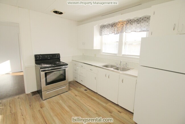 Cocina - 1042 N 24th St