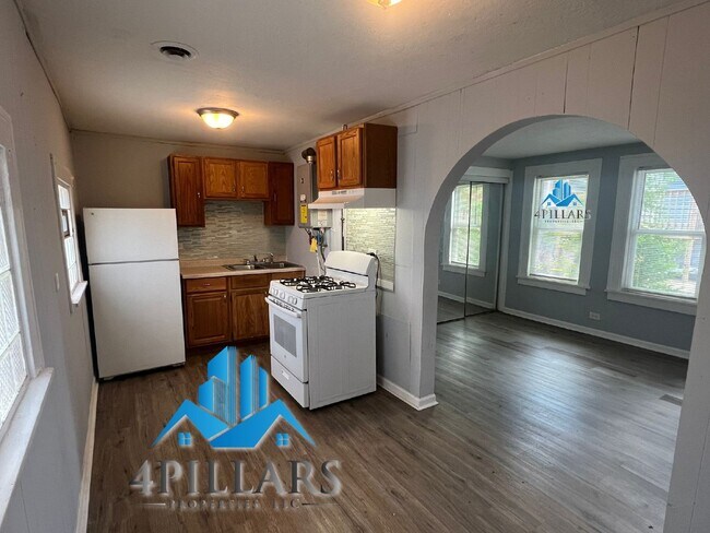 Building Photo - Modern & Cozy 1 Bed, 1 Bath In-Law House i...