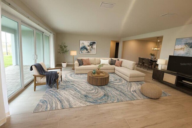 Foto del edificio - 6735 Willow View Ave