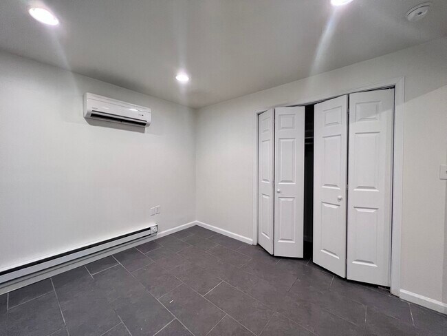 Foto del edificio - 1446 Parkwood Pl NW