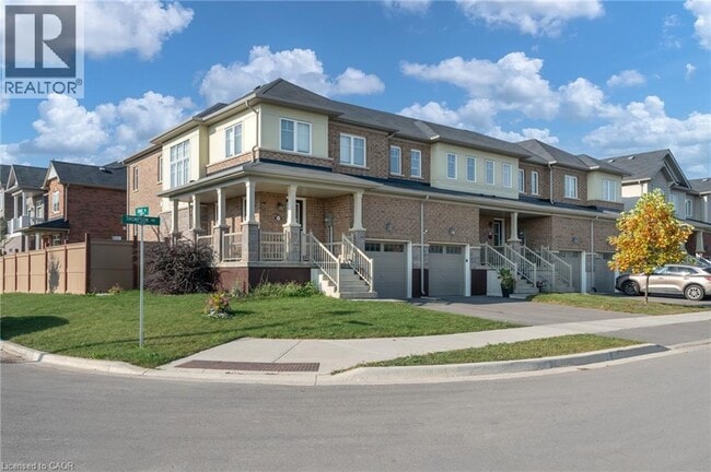 Building Photo - 183 Thompson Rd
