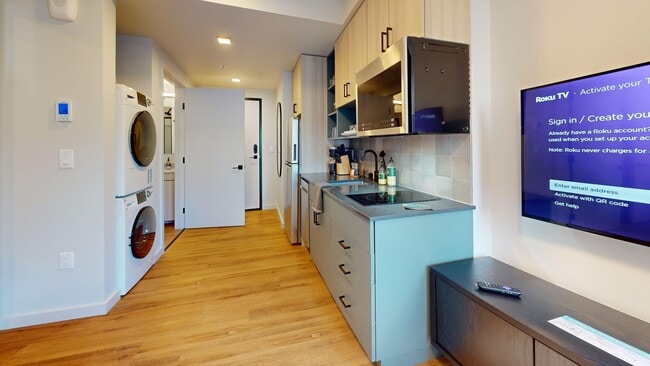 Interior Photo - Southpaw