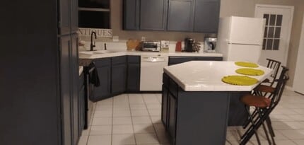 Building Photo - 6307 Johnson Ln